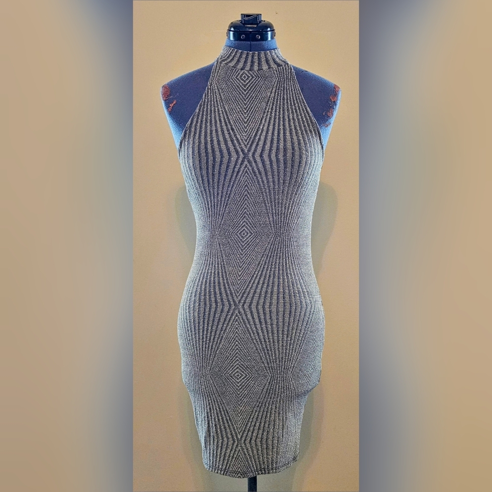 ONE CLOTHING LOS ANGELES Silver Glitter Geometric Halter Dress